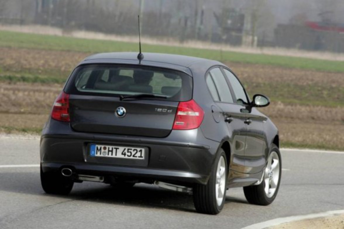 BMW 120d 2009 Manual - Rear Angle Picture