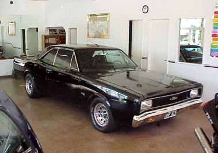 Dodge GTX V8 1977