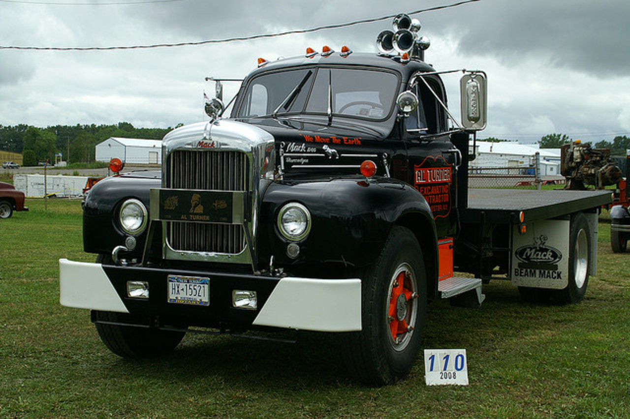 TopWorldAuto >> Photos of Mack B85 - photo galleries