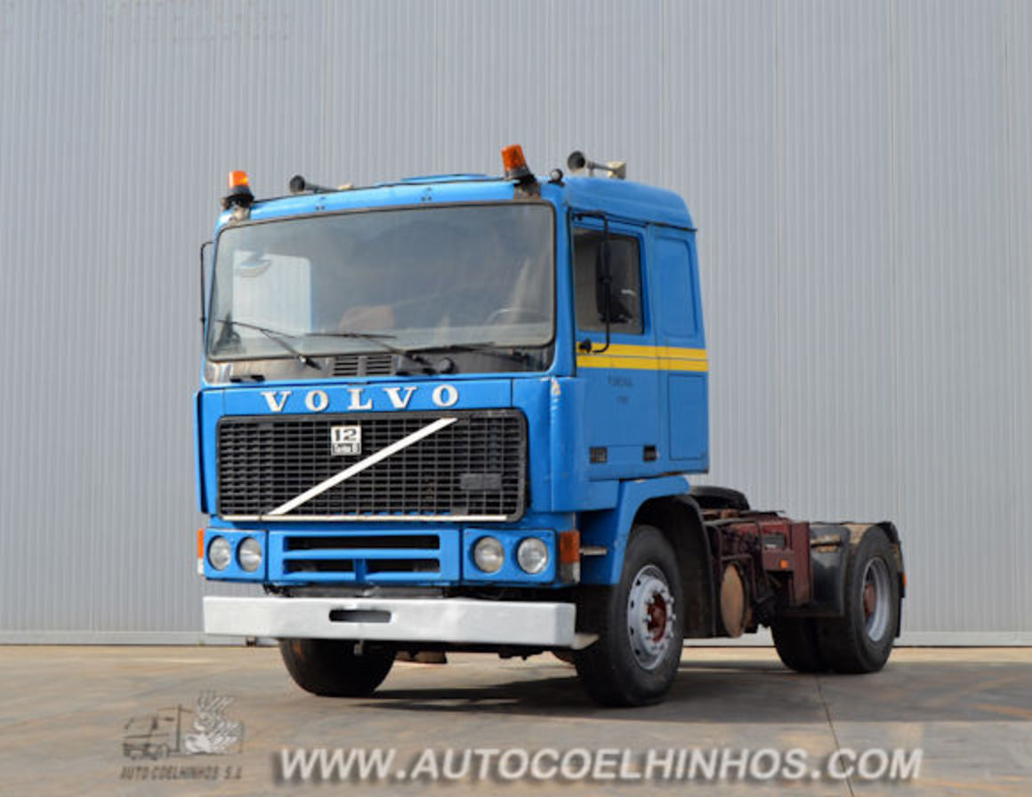 VOLVO F12 360 tractor unit for sale