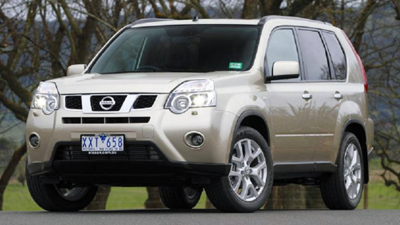 Neil Dowling road tests and reviews the Nissan X-Trail ST 4WD.