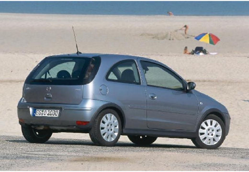 Opel Corsa 1.2 16V image 3