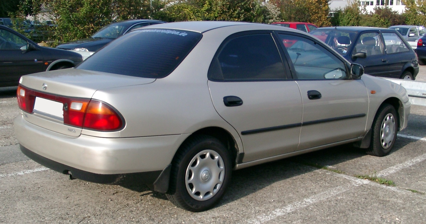 File:Mazda 323 rear 20071009.jpg