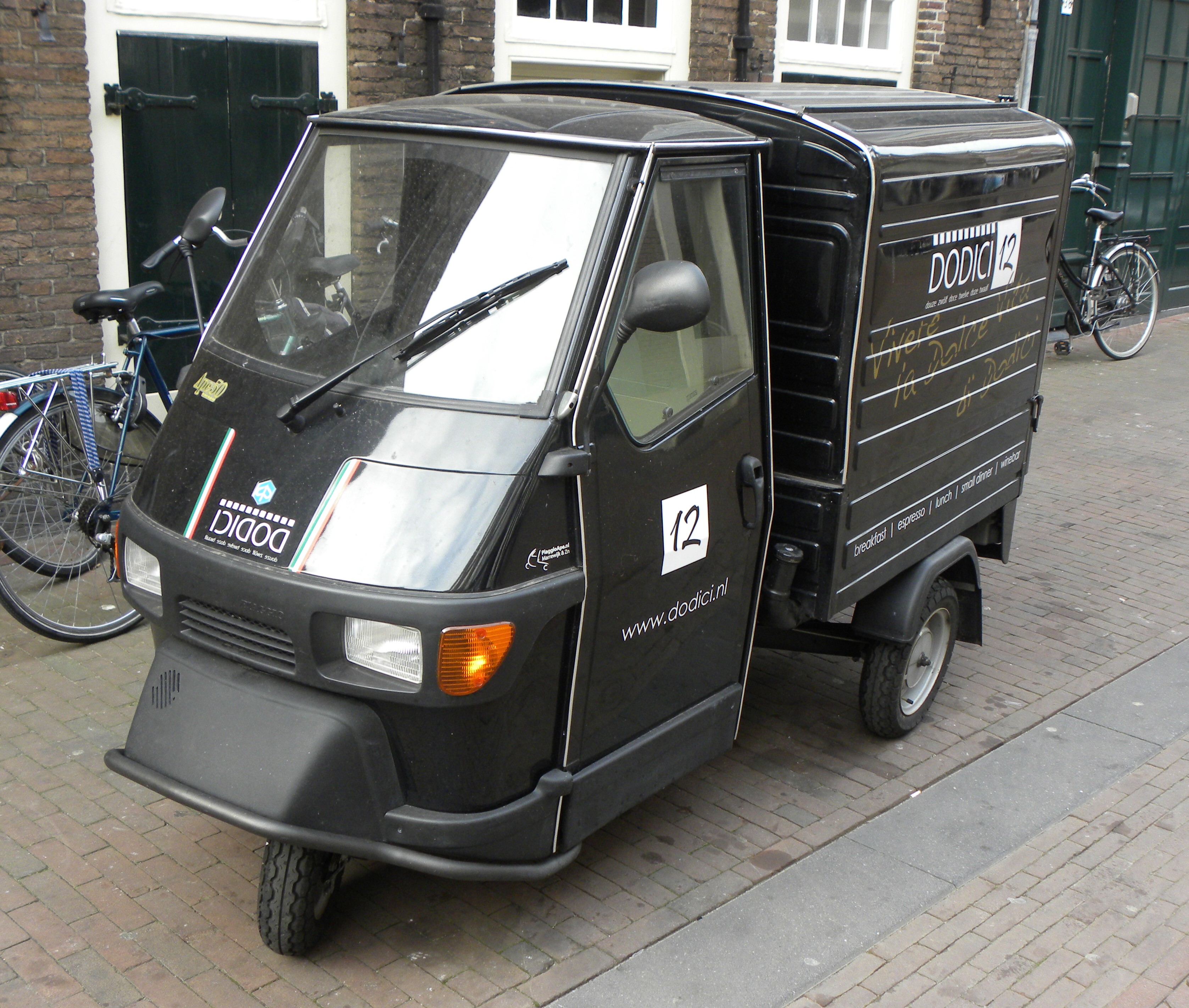 panda romeo tricycle