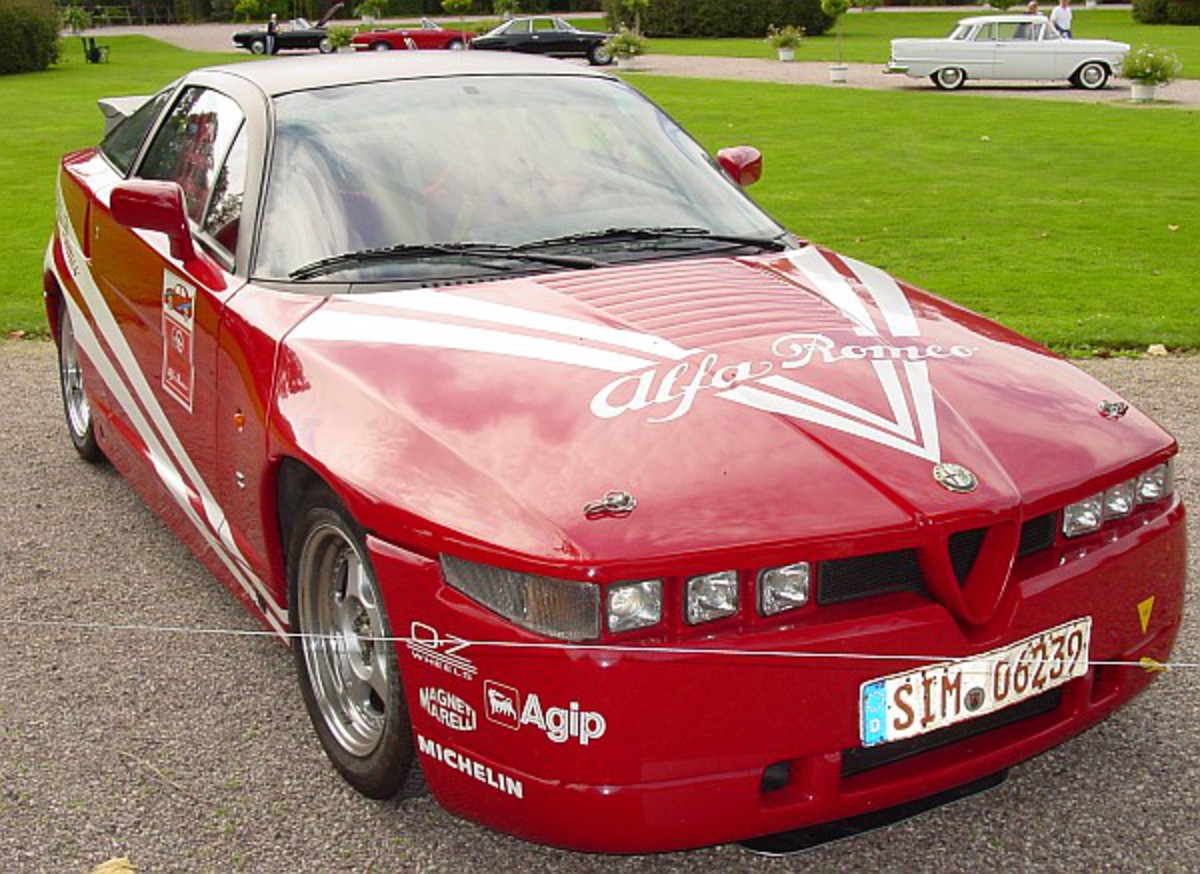 Alfa Romeo SZ Trofeo - cars catalog, specs, features, photos, videos,