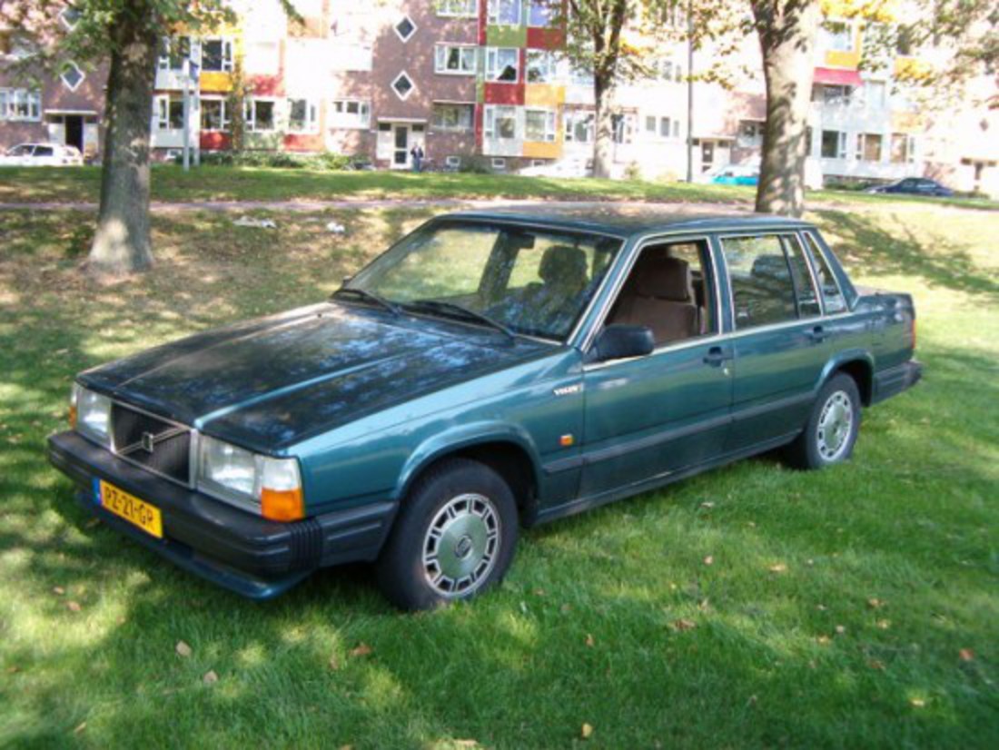 Franse klassieker: Volvo 740 GLE Aut. 1986