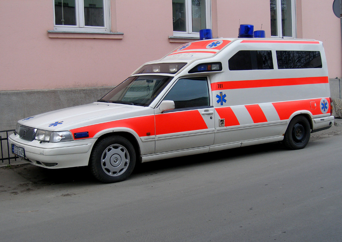 Volvo V90 Ambulance â€“ Serbia. ÄŒesko-SlovenskÃ¡ motoristickÃ¡ databÃ¡ze
