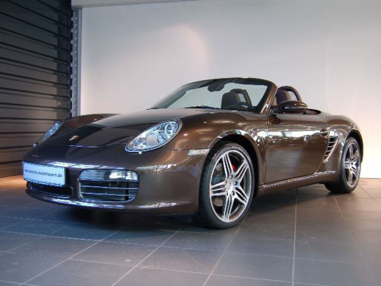 Porsche Boxster шоколадный