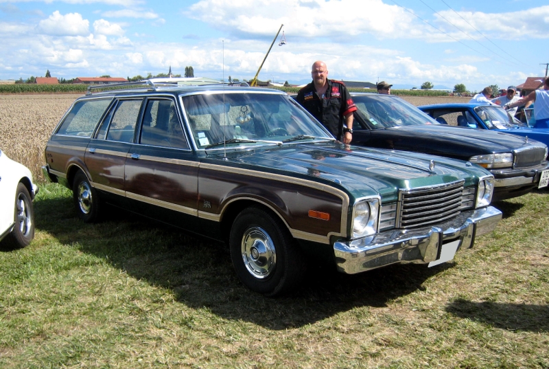 Dodge aspen special edition wagon de 1979 03