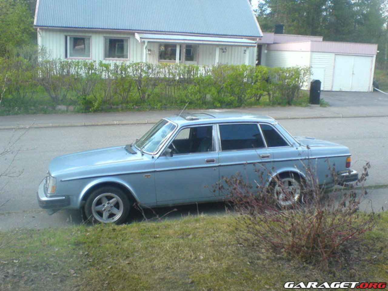 Volvo 242GL