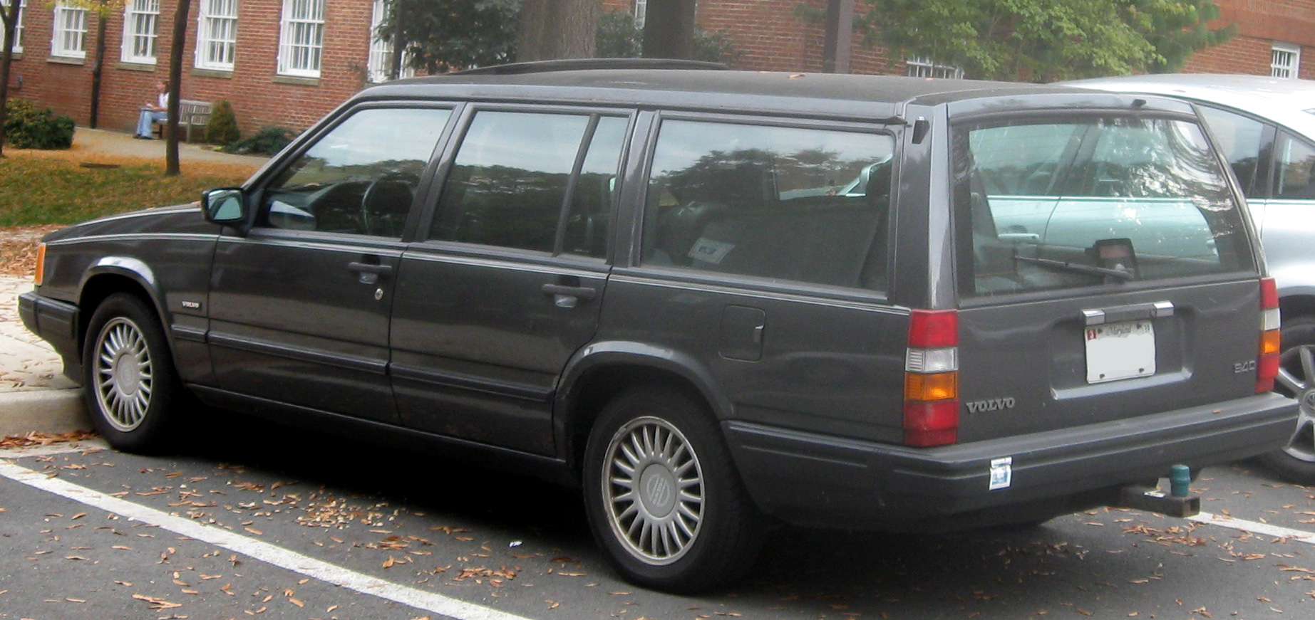 File:Volvo 940 wagon.jpg