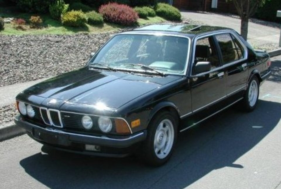 Clean and Updated Euro-Spec 1984 BMW 735i