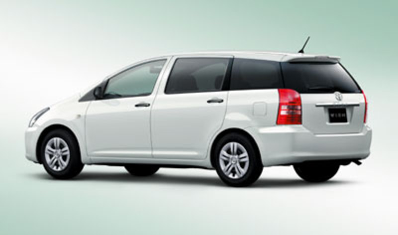 Toyota Wish 2.0 - RM156,895. [ The prices can change in any time without