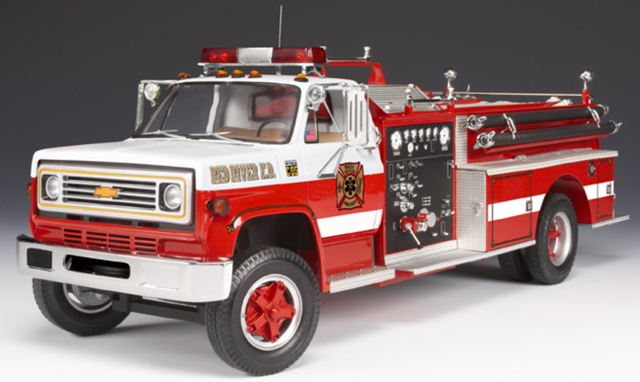 Шевроле огонь. Chevrolet Fire Truck. Chevrolet Series 6500 Firetruck. Chevrolet c 65 Highway 61. Fire Truck 1/16 highway61.