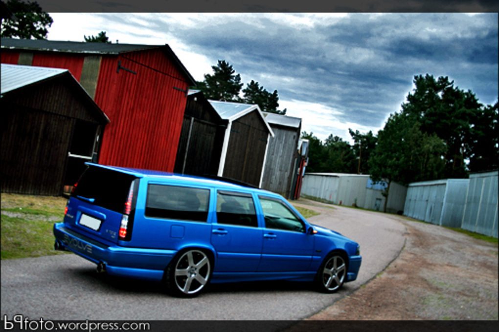 Volvo v70 r awd (227 comments) Views 15799 Rating 8