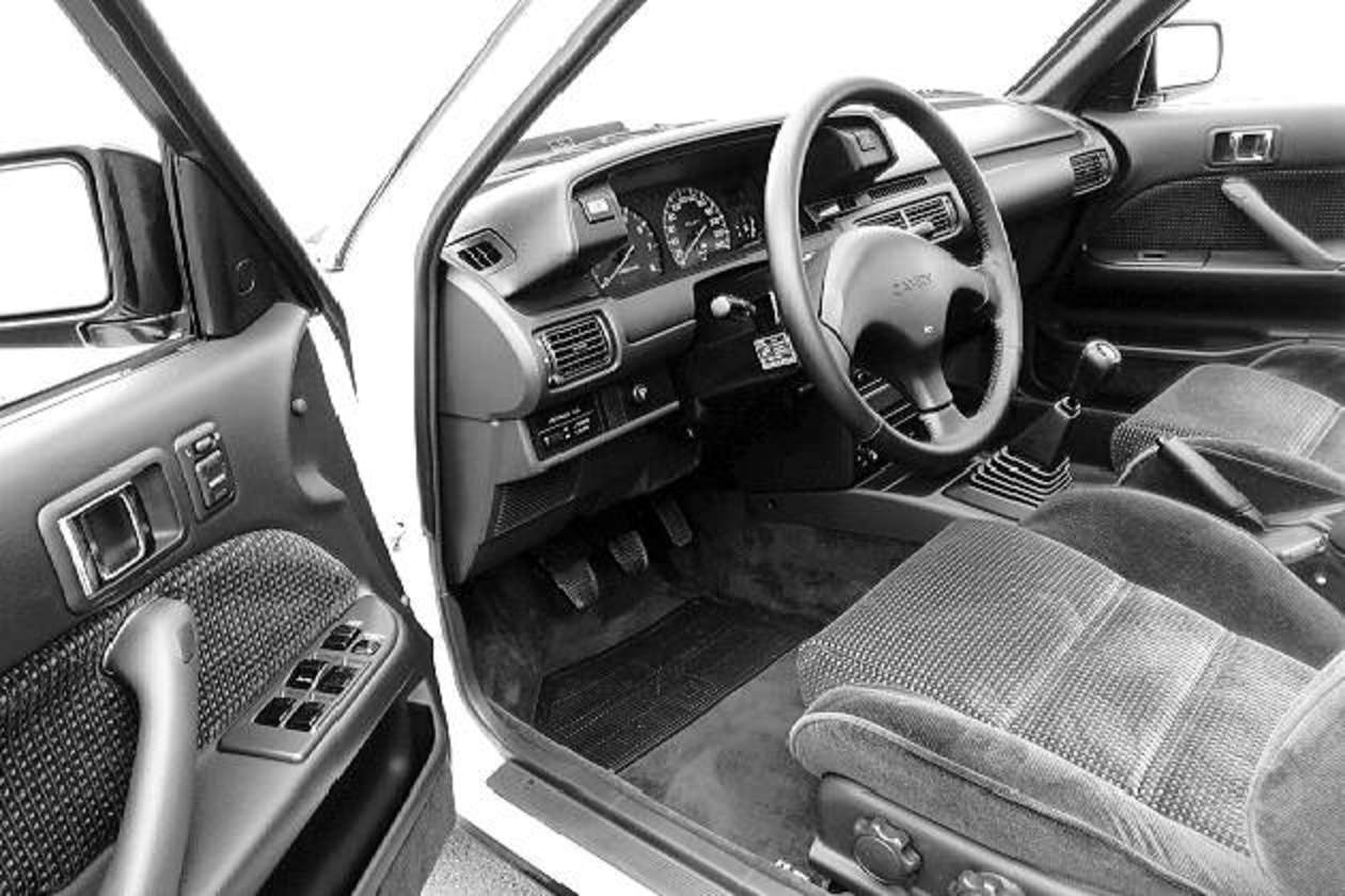 Toyota Camry GLi Liftback (bis 87)
