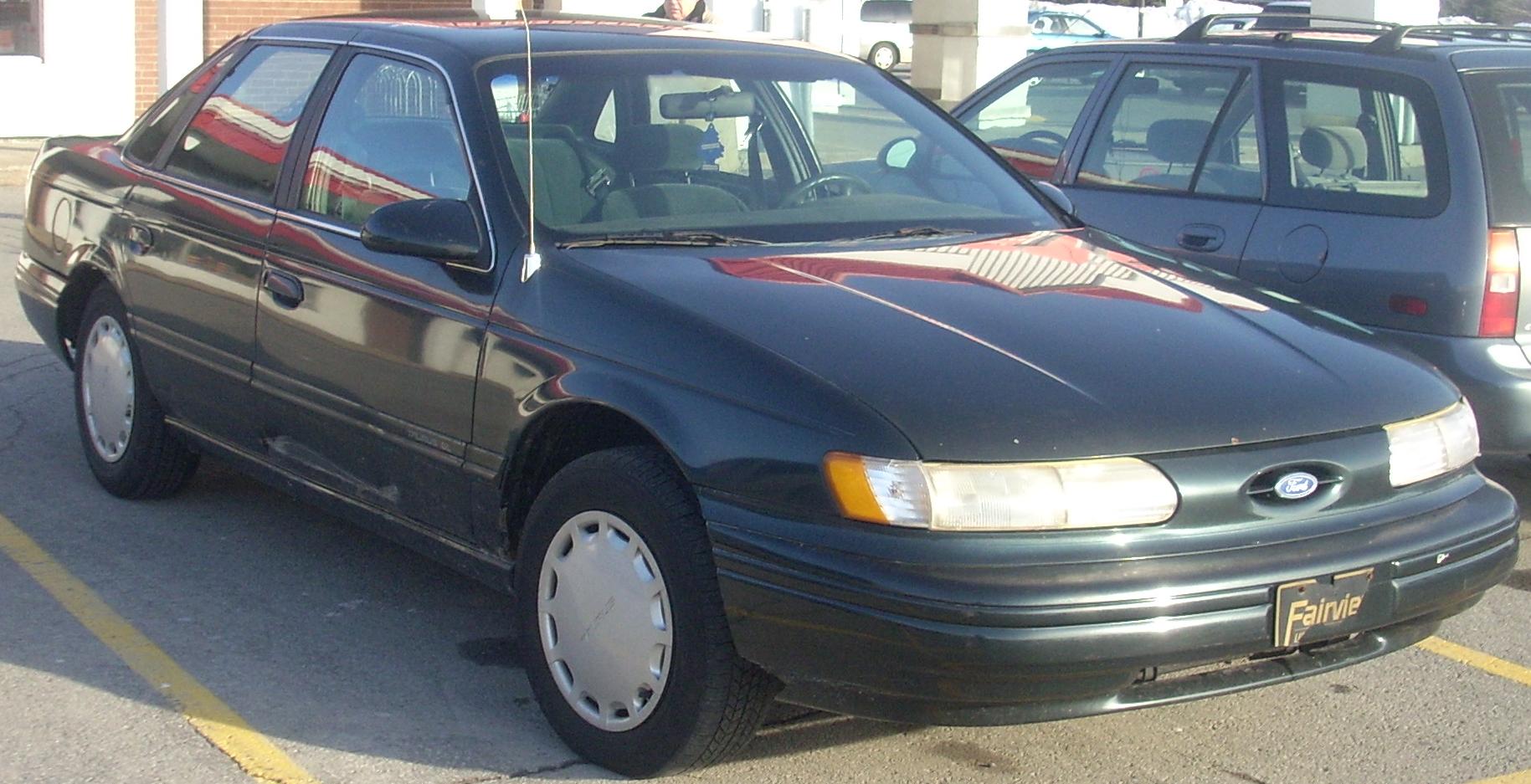 Ford taurus gl