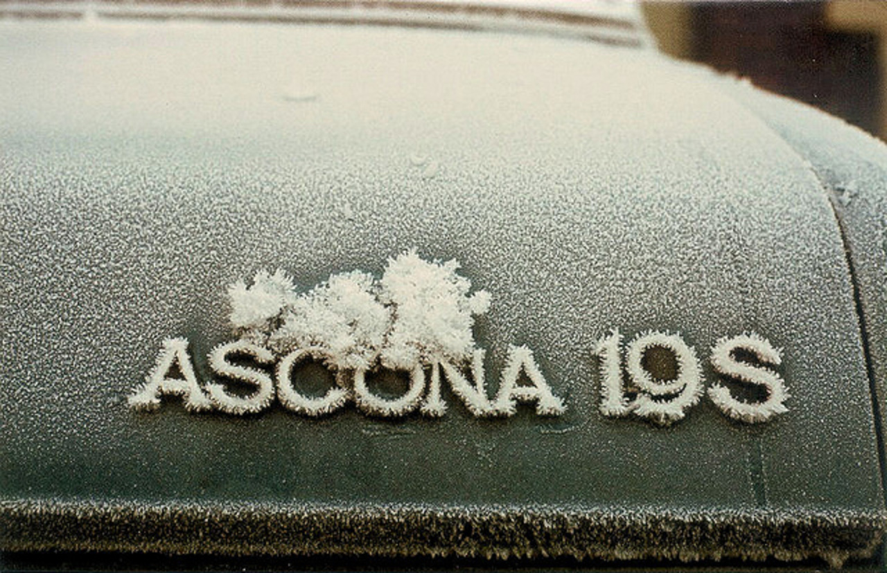 Opel Ascona 19S
