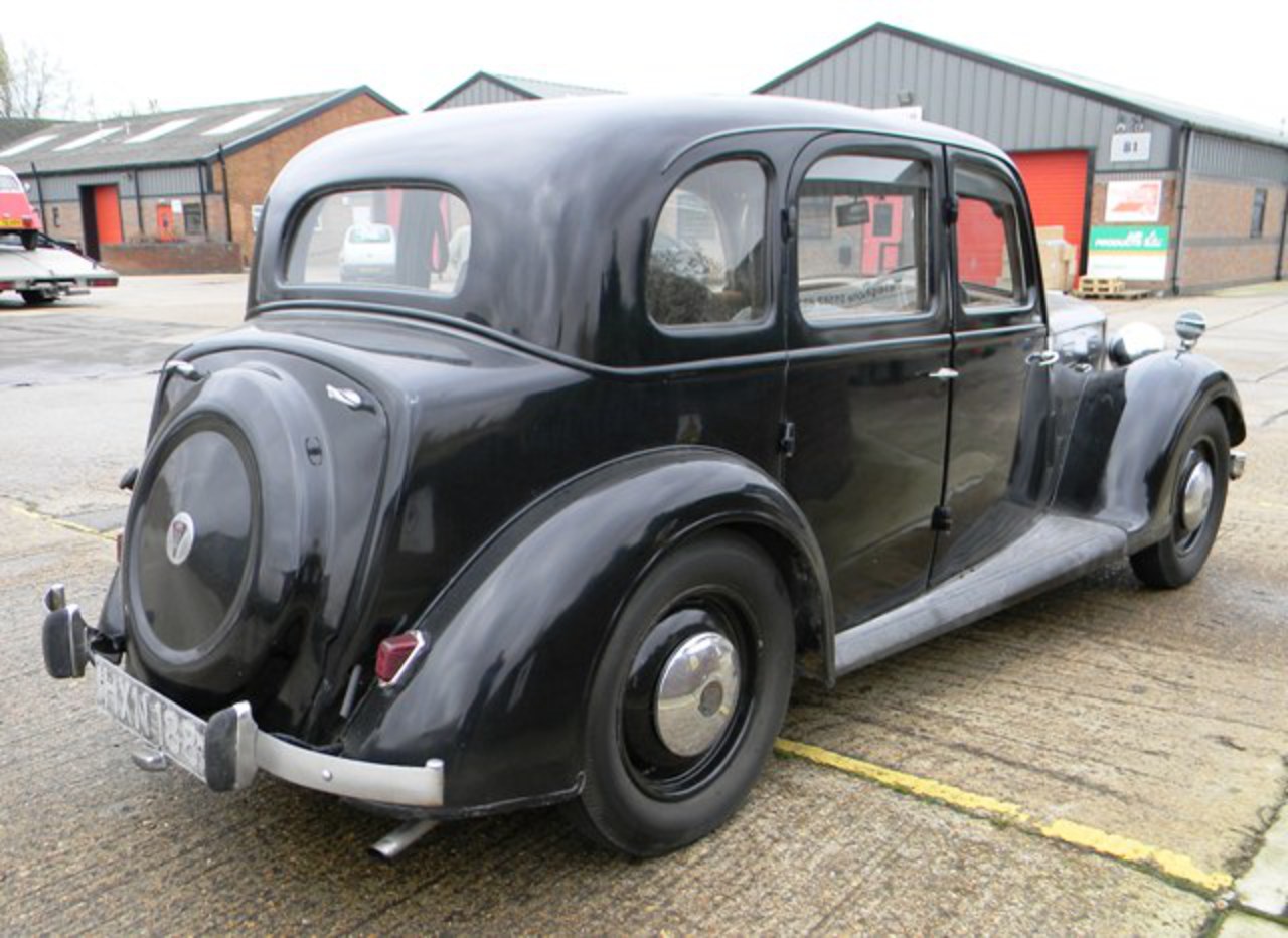 TopWorldAuto >> Photos of Rover 16 - photo galleries