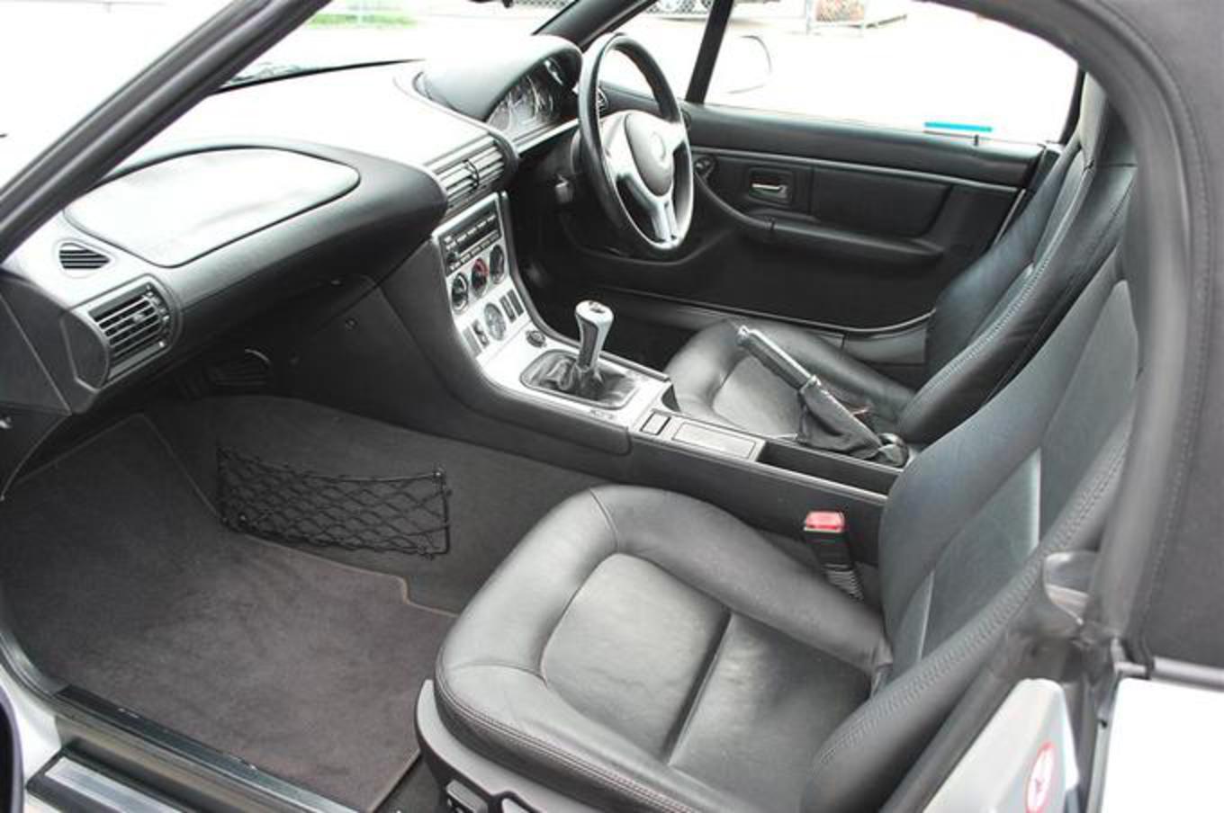 2002 BMW Z3 22 MADDINGTON - | CarBuddy - Used Cars for Sale and Free