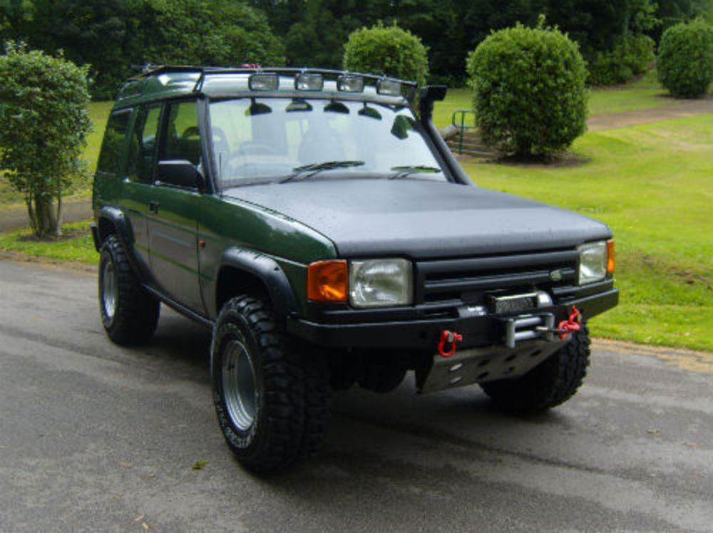 Купить дискавери 1. Ленд Ровер Дискавери 1. Ленд Ровер Дискавери 1 1997. Ленд Ровер Дискавери 1 трехдверный. Land Rover Discovery 1986.