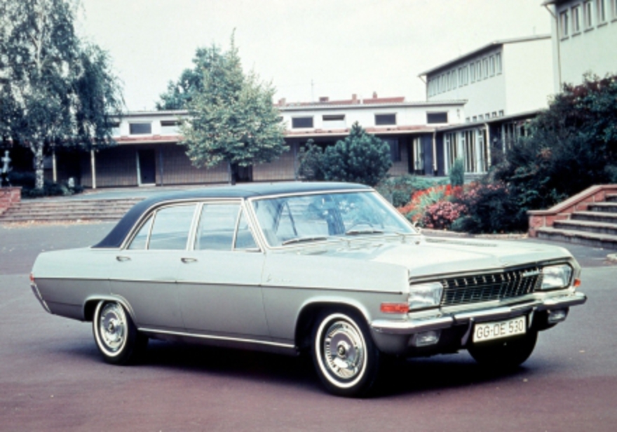 Opel Admiral Station