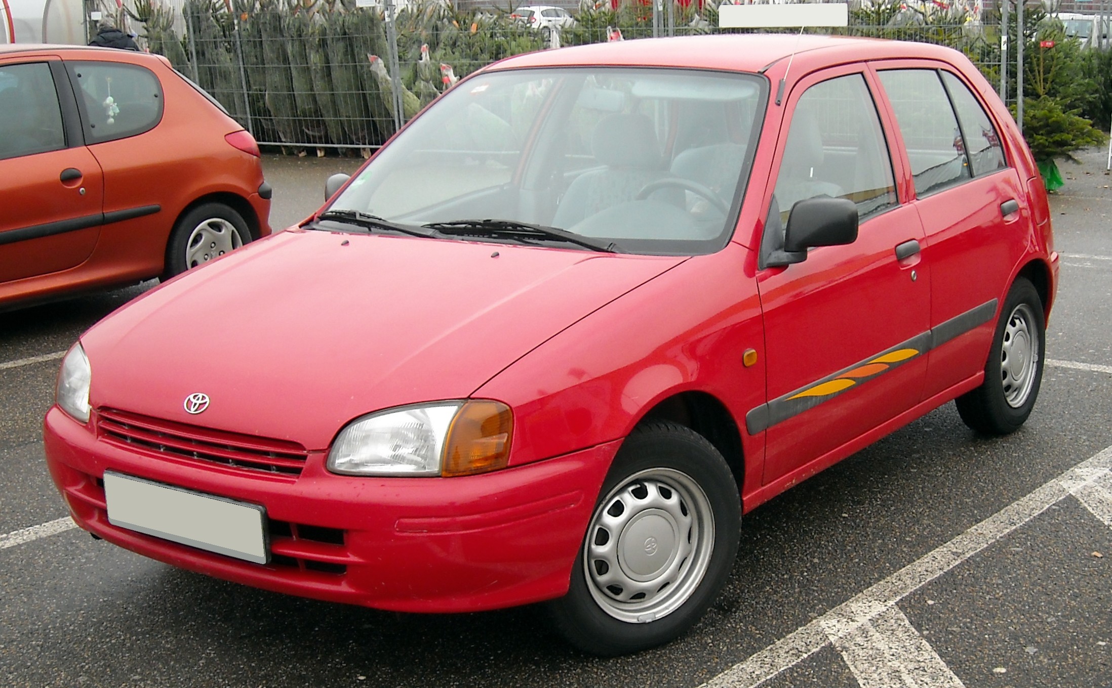 File:Toyota Starlet front 20081218.jpg