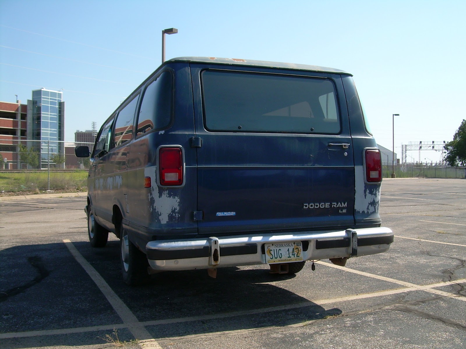 1993 Dodge Ram Van 350 LE. Posted by Michael at 9:12 PM