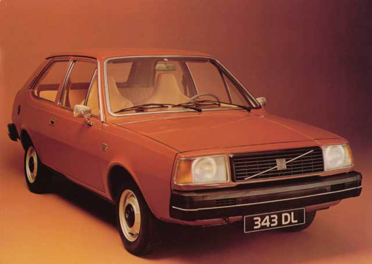 1976 Volvo 343 DL. The 343 was designed by DAF before the take-over by Volvo