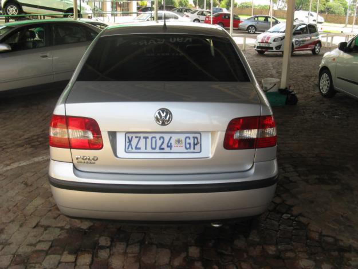 Volkswagen Polo Classic 1.4 2009 - Cars