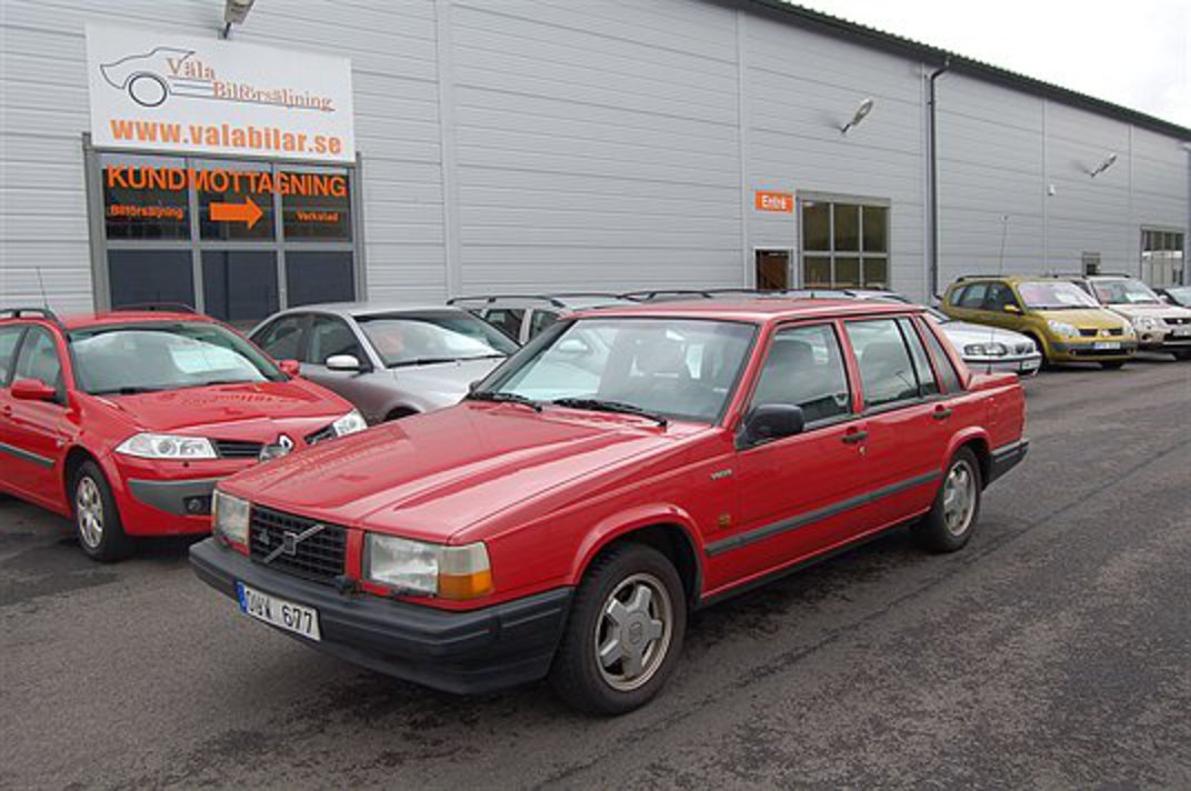 MÃ¤rke Volvo. Modell 744-882 Gl/T-Pkt. Kaross Sedan. BrÃ¤nsletyp Bensin