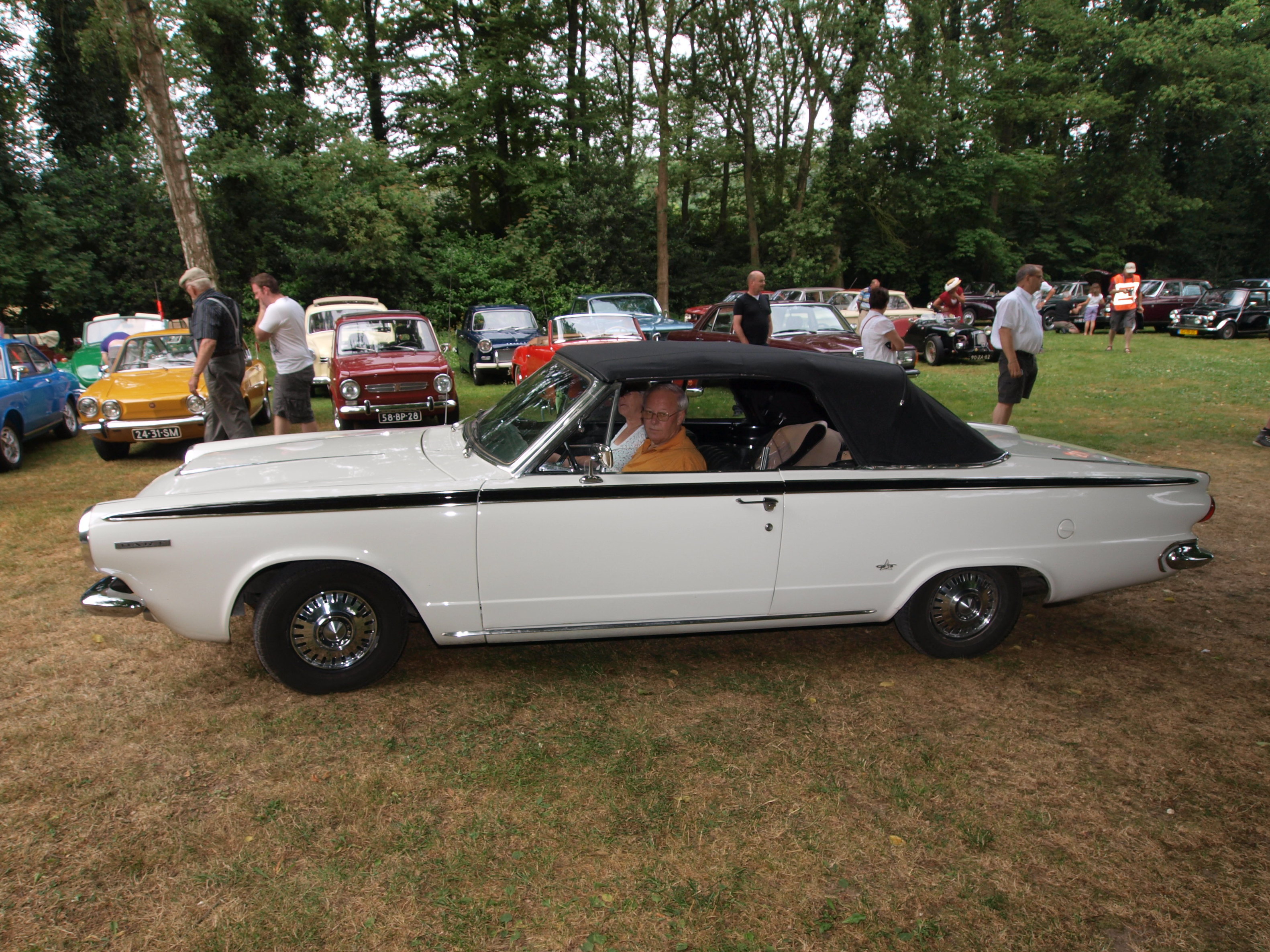 File:1964 Dodge Dart GT pic-008.JPG