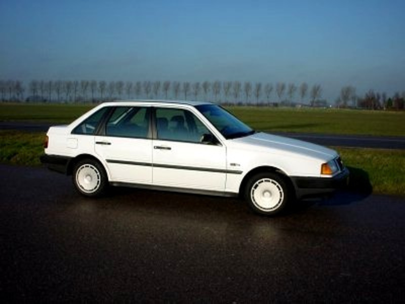Car 4 - 1990 Volvo 440GL. I bought this in May 2000 (with 95k on it) for no
