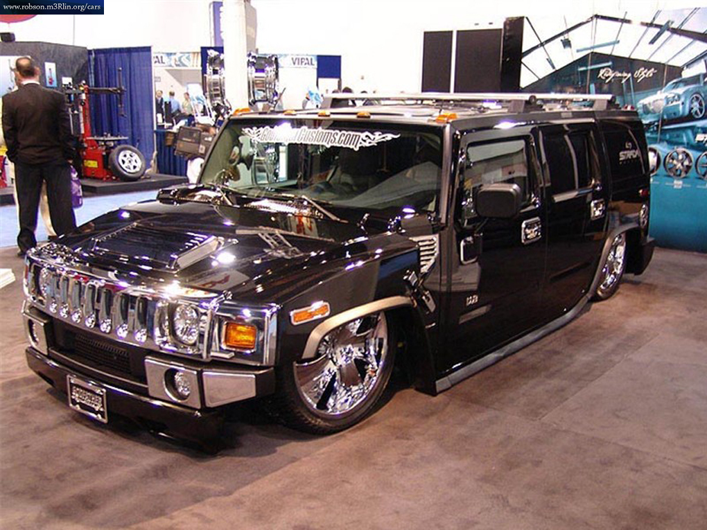 Through our Hummer H2 reviews, we've found that this vehicle has few equals