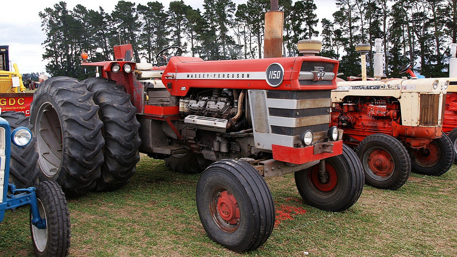 Трактор бадди. Трактор Массей Фергюсон. Massey Ferguson 8960. Massey Ferguson 247. Massey Ferguson 965.