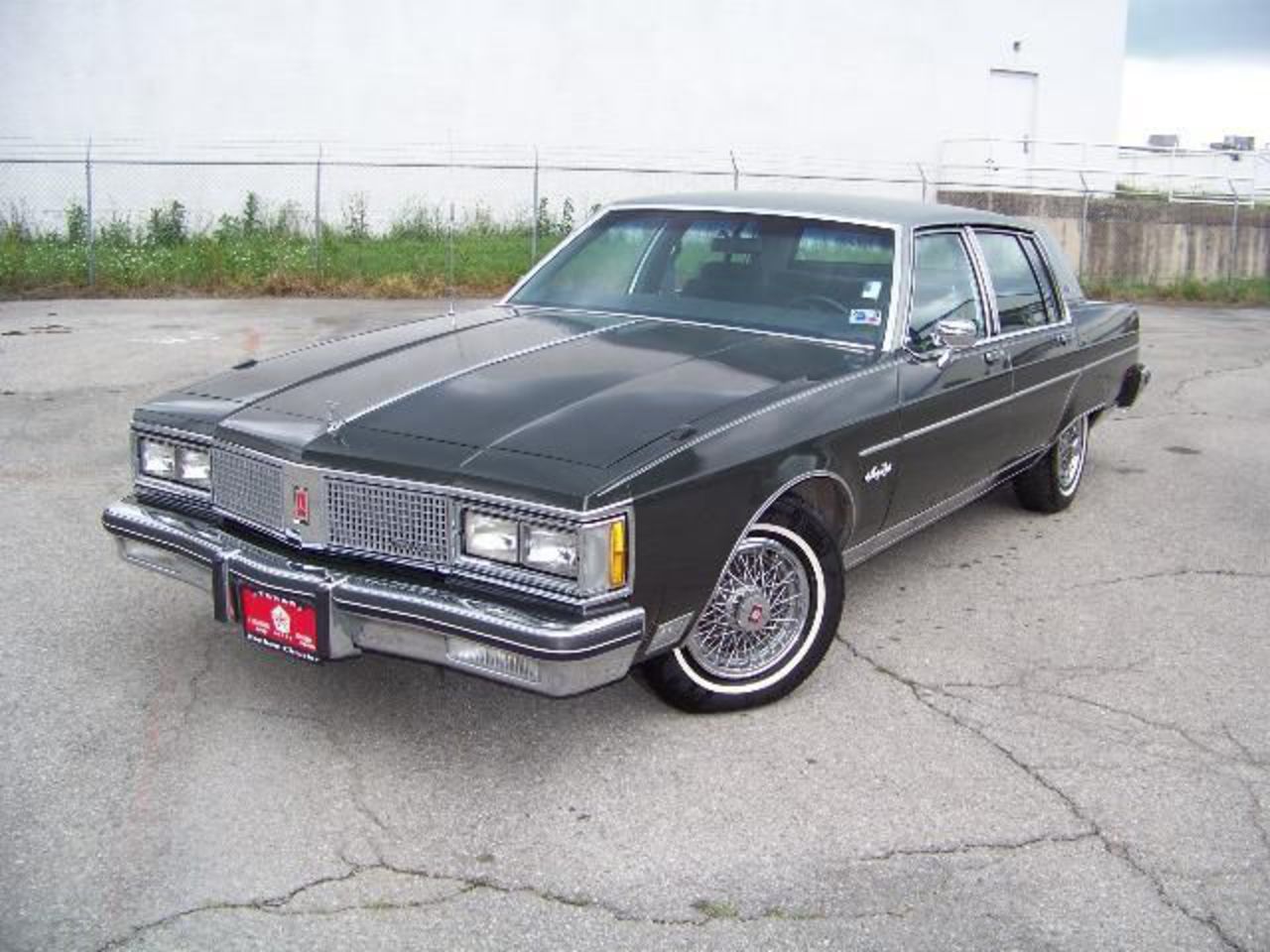 Oldsmobile 98 4dr. View Download Wallpaper. 640x480. Comments