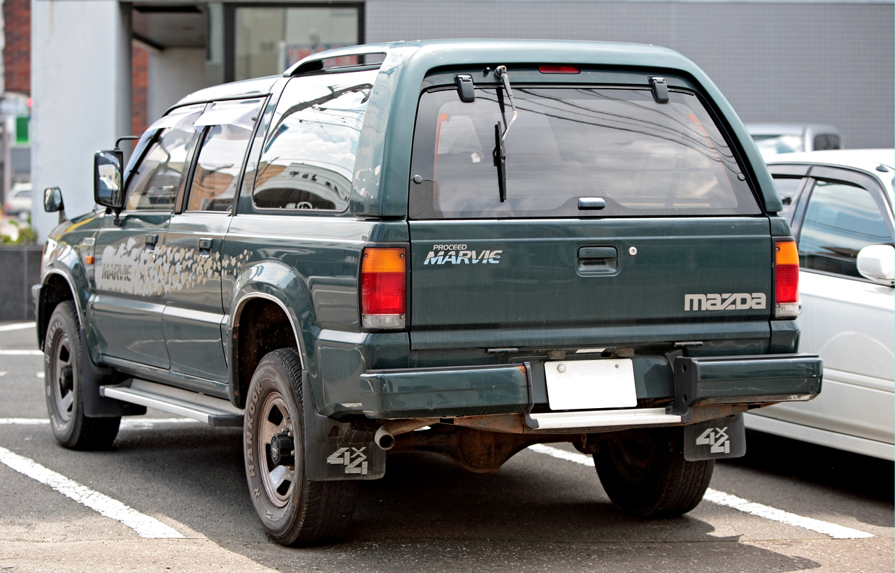 File:Mazda Proceed Marvie 002.JPG
