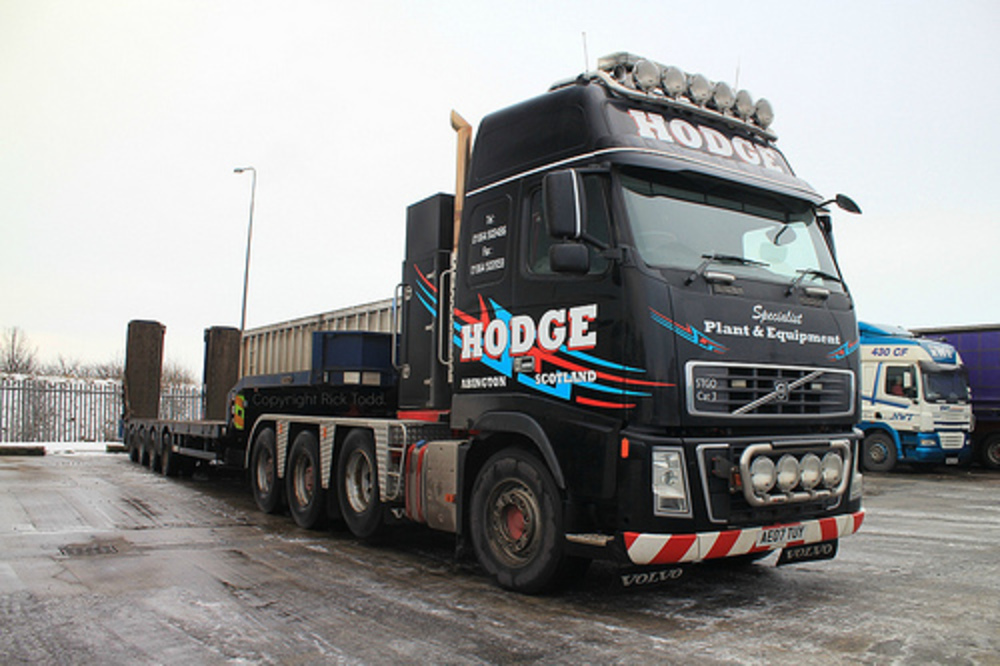 Saw this Volvo FH16 660,operated by Hodge Plant and Equipment(Abington