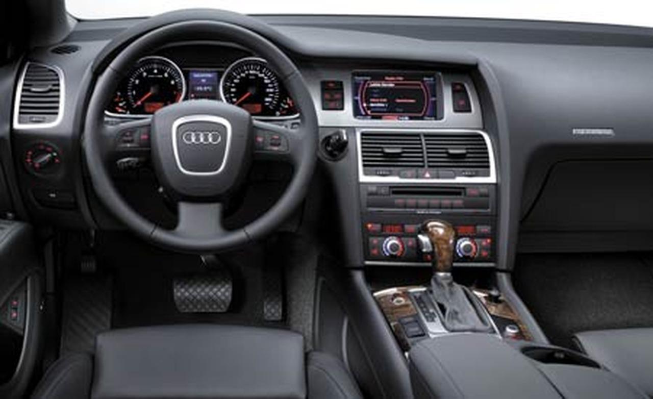 Ауди q7 панель. Audi q7 2007. Ауди q7 2007 салон. Audi q7 2012. Audi q7 2007 панель.
