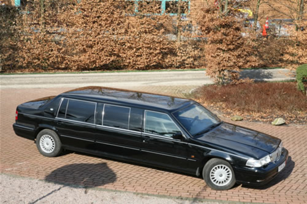 Volvo 960 Limo - huge collection of cars, auto news and reviews, car vitals,