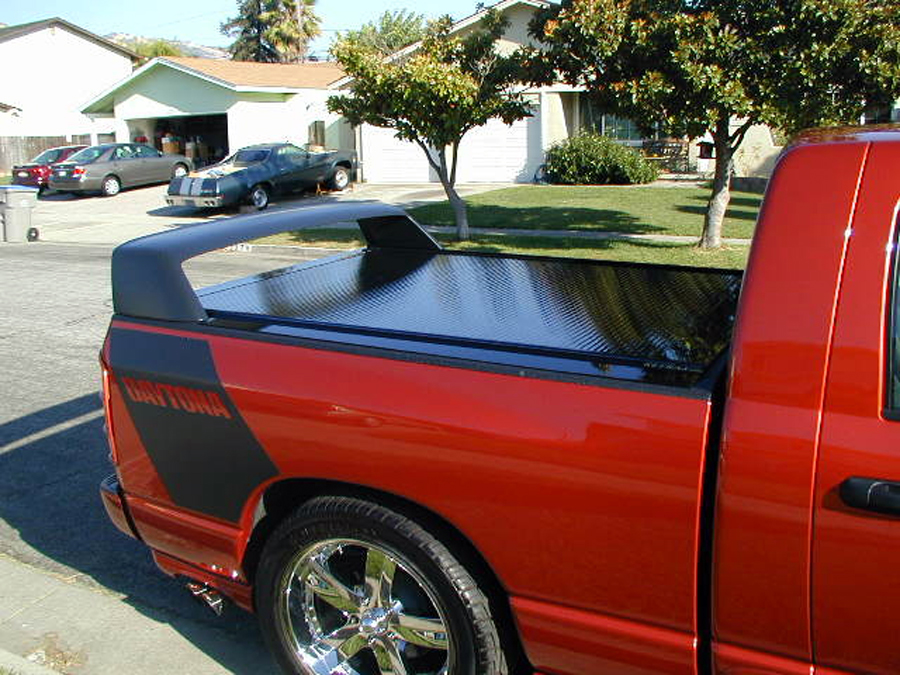 10242 Retrax Box Cover 2005 Dodge Ram Daytona