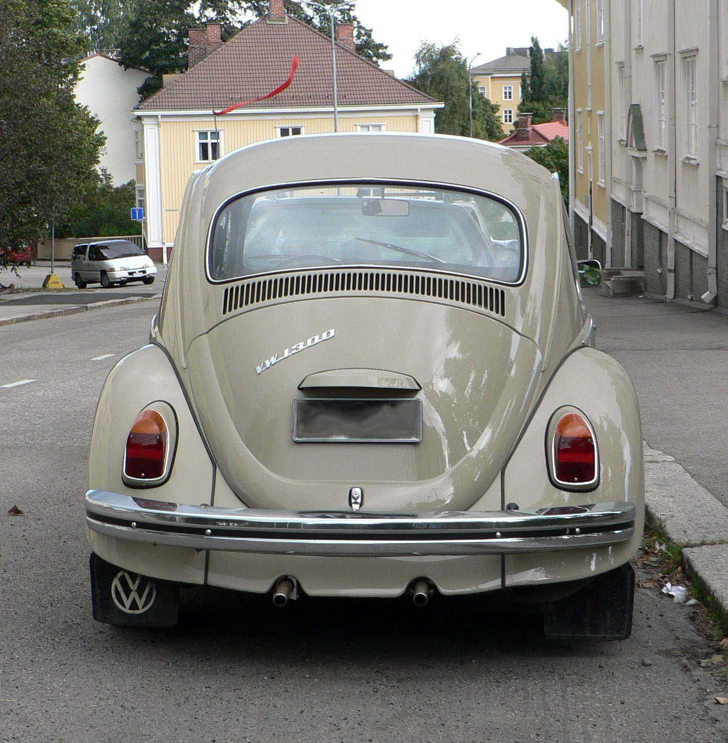 Volkswagen 1300: 12 photo