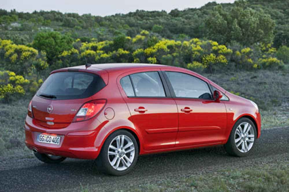 Opel Corsa 12 - huge collection of cars, auto news and reviews, car vitals,