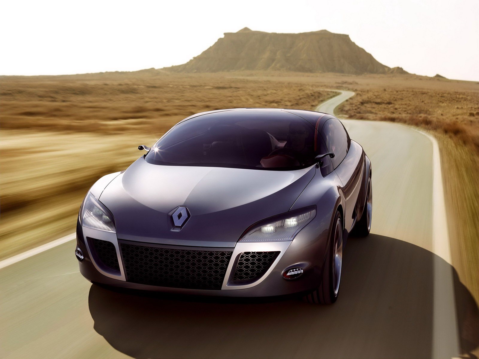 Total: 19 wallpapers of Renault Megane Coupe Concept >>. New wallpapers