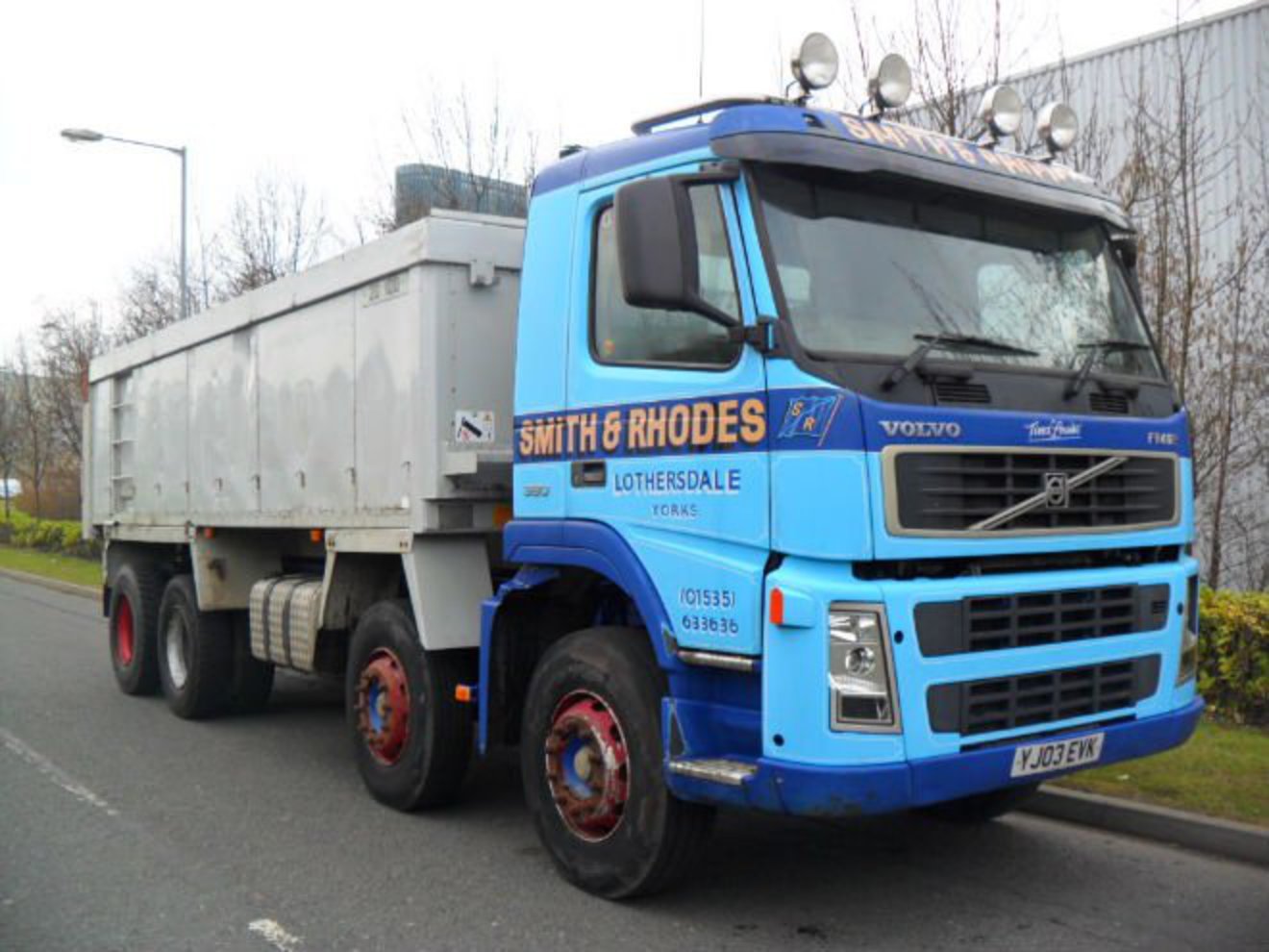 Volvo FM12 380 - huge collection of cars, auto news and reviews, car vitals,