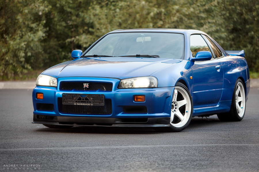 Photograph Nissan Skyline GT-R V-spec (R34) by Andrey Philippov on