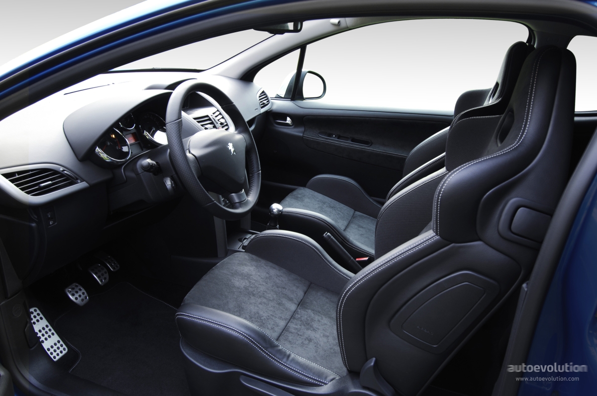 PEUGEOT 207 RC (2007 - Present)