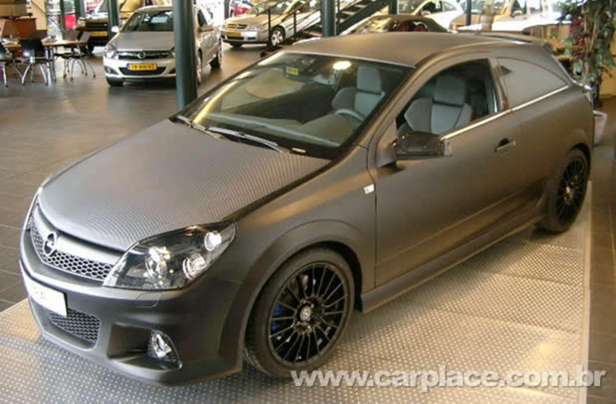 Opel Astra Black edition - huge collection of cars, auto news and reviews,