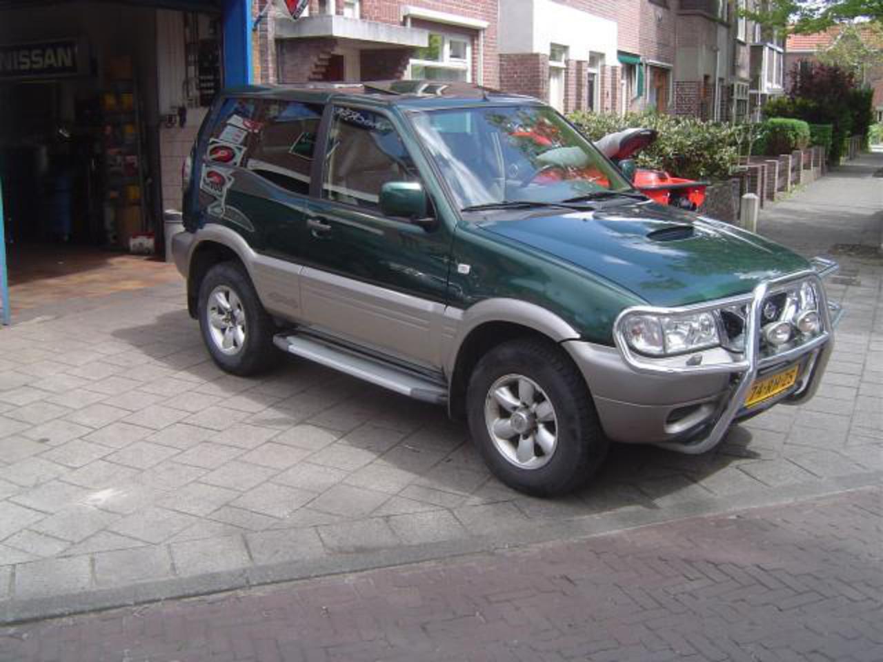 Nissan Terrano 24 4WD 3DR