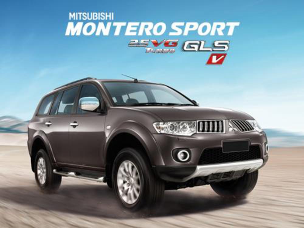 Спорт дизель. Mitsubishi Pajero Sport II (2008—2013). Митсубиши Паджеро спорт 2.4. Мицубиси Паджеро спорт 2013г. Mitsubishi Pajero Sport Diesel.